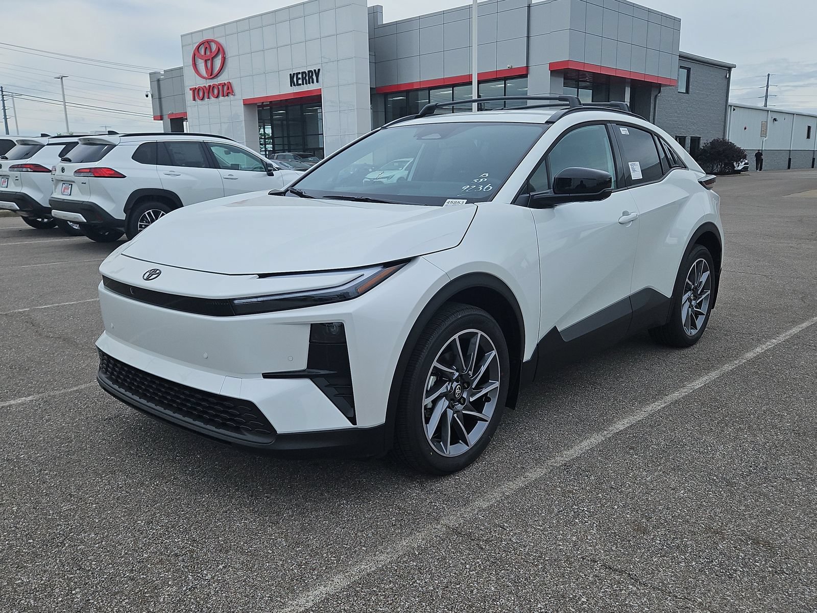 New 2026 Toyota C-HR AWD/4WD image 2
