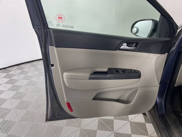 Used 2020 Kia Sportage S w/ S Sunroof Package AWD/4WD image 12