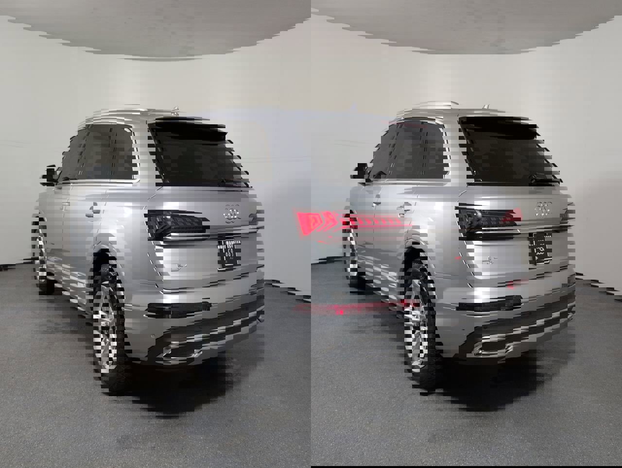 Used 2022 Audi Q7 3.0T Premium image 32