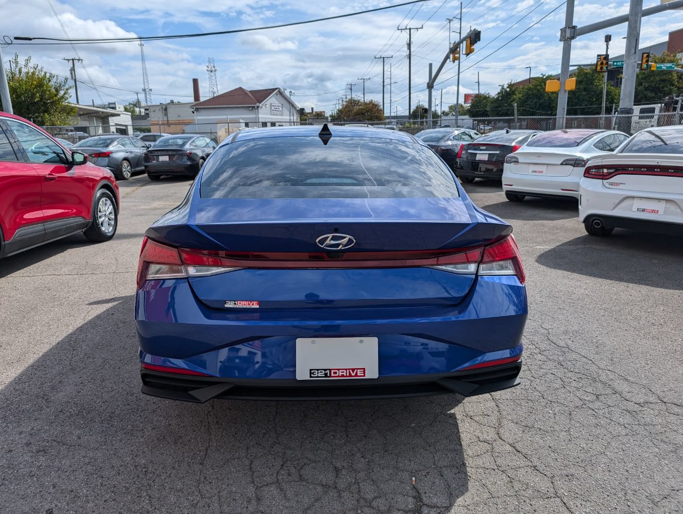 Used 2022 Hyundai Elantra SEL FWD image 7