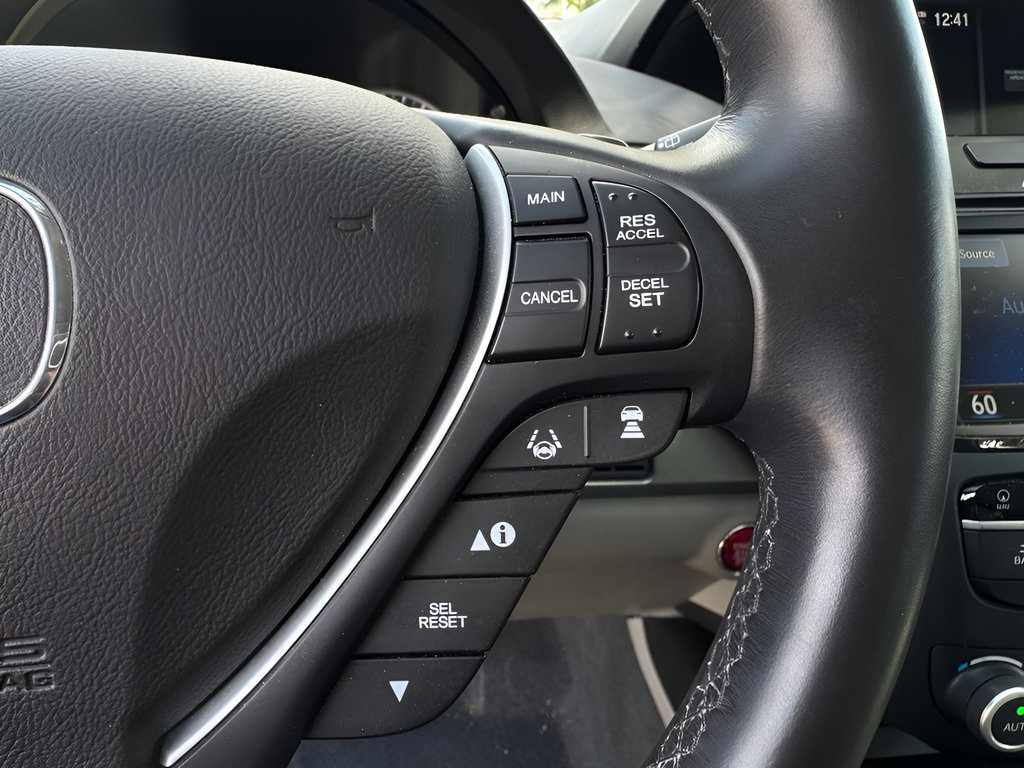 Used 2017 Acura RDX AWD w/ Advance Package image 27
