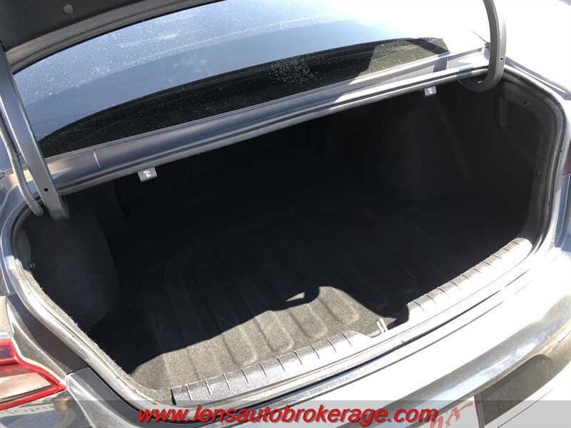 Used 2022 Kia K5 LXS FWD image 18