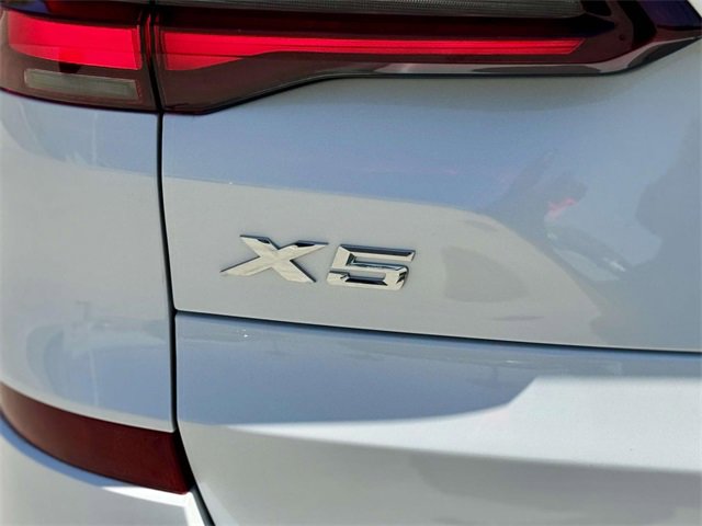 Used 2022 BMW X5 sDrive40i w/ M Sport Package image 6