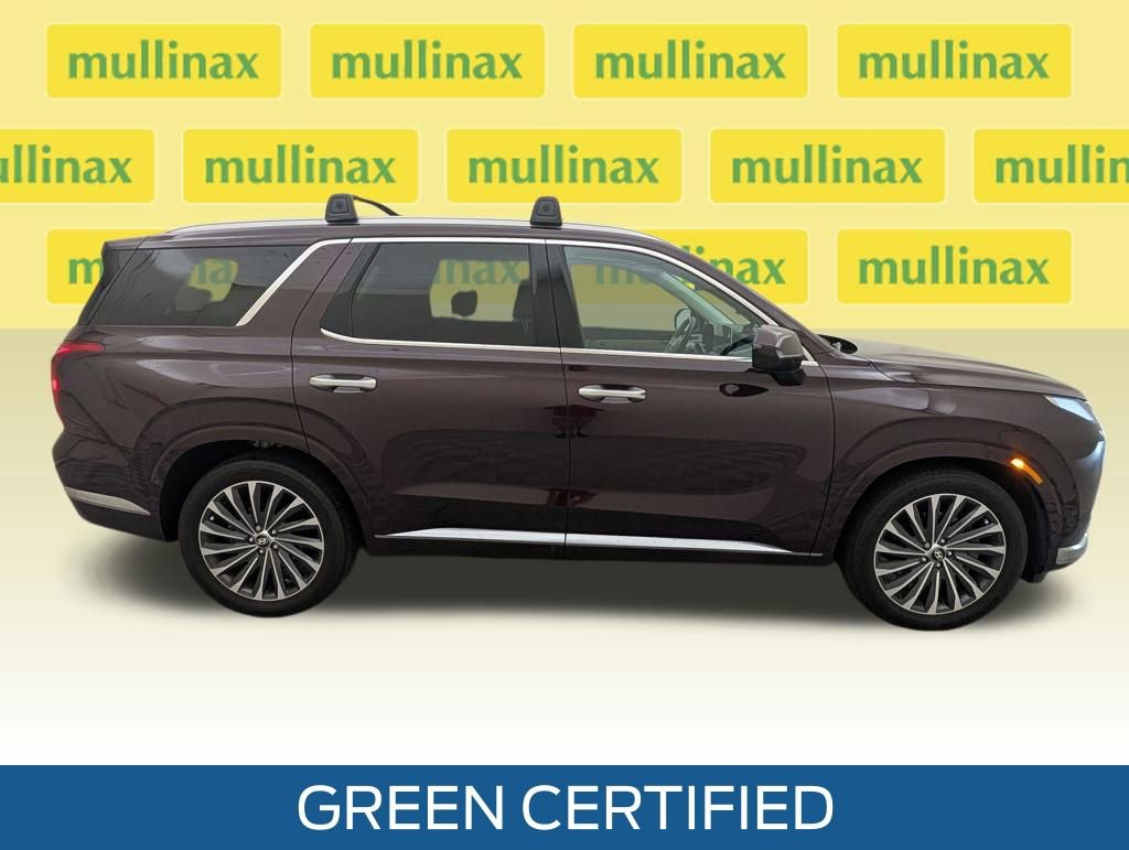 Used 2024 Hyundai Palisade Calligraphy image 2