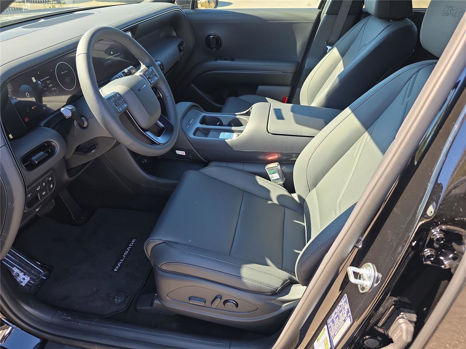 New 2026 Hyundai Palisade XRT Pro image 3