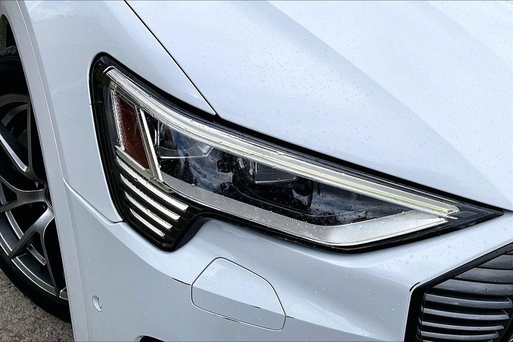 Used 2019 Audi e-tron Prestige AWD/4WD image 27