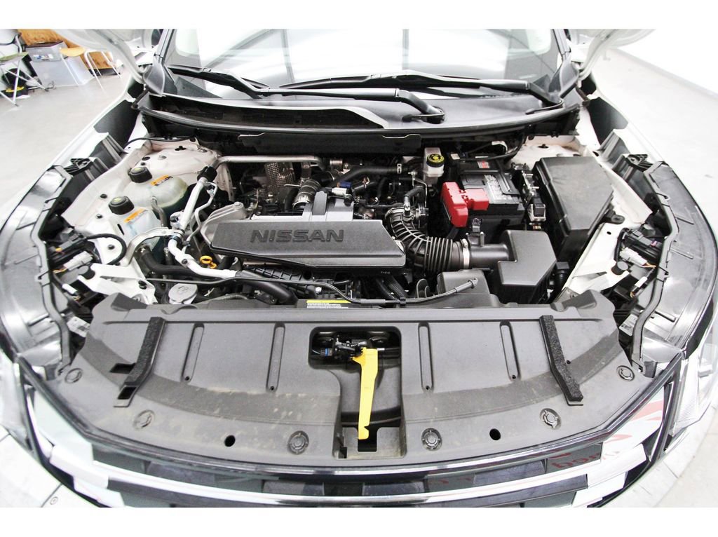 Certified 2024 Nissan Rogue S image 27