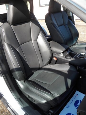 Used 2022 Subaru Outback Limited image 17