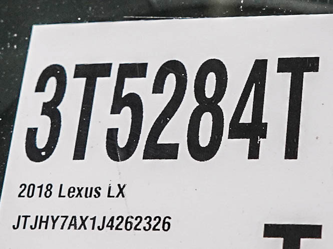 Used 2018 Lexus LX 570 4WD image 36
