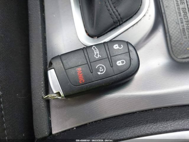 Used 2020 Dodge Charger SXT AWD/4WD image 10