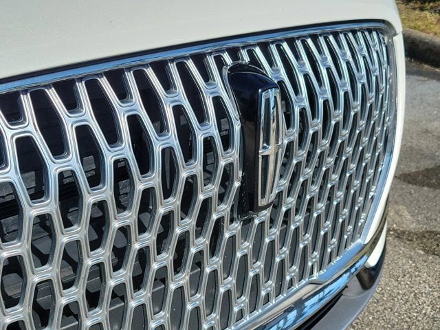 Certified 2024 Lincoln Corsair AWD image 7