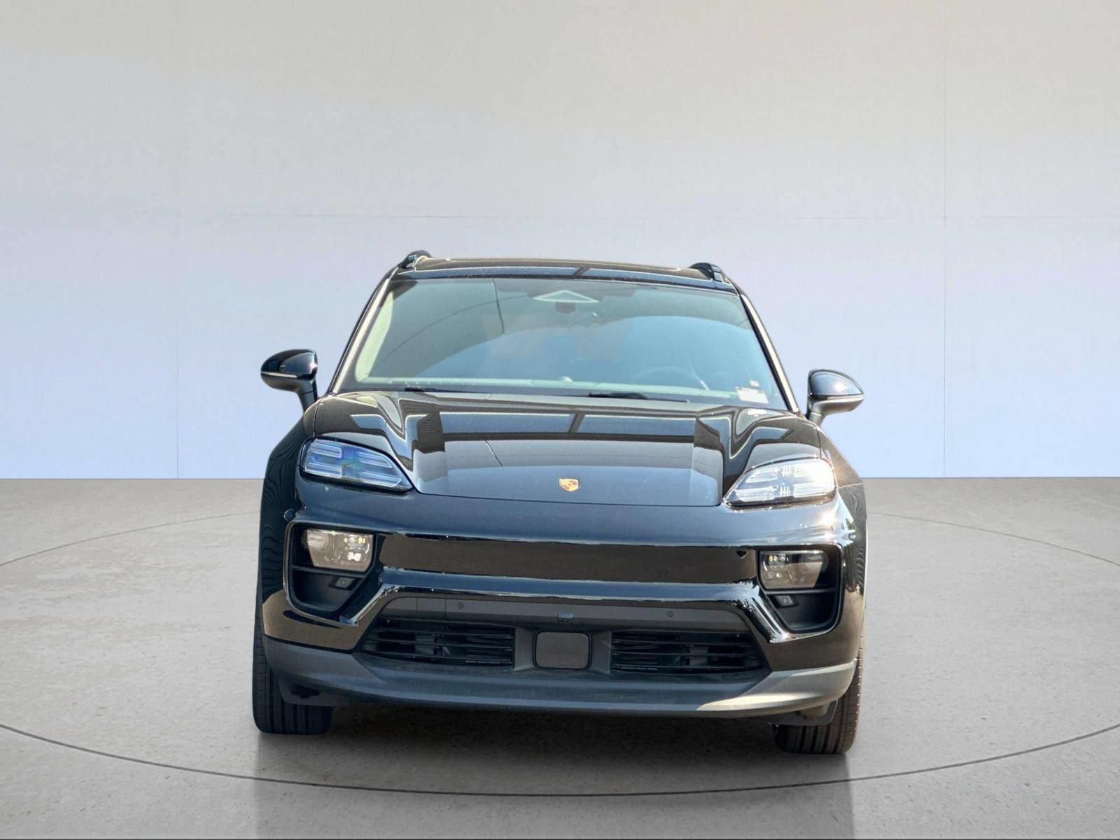 New 2026 Porsche Macan Electric RWD image 11