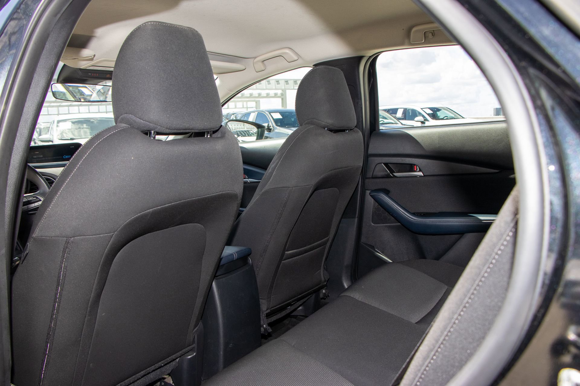 Used 2021 MAZDA CX-30 FWD 2.5 S image 14