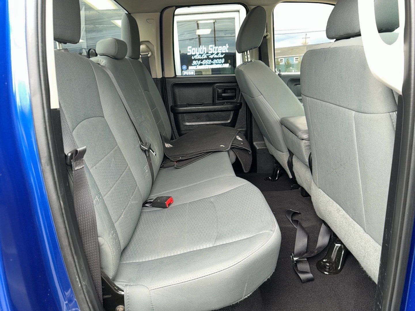 Used 2016 RAM 1500 Express AWD/4WD image 21
