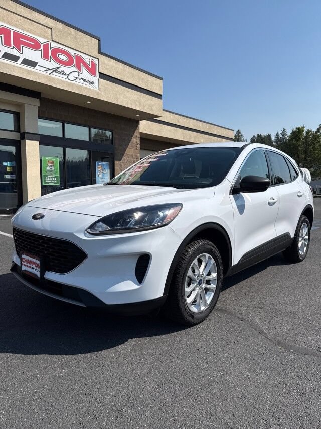 Used 2022 Ford Escape SE