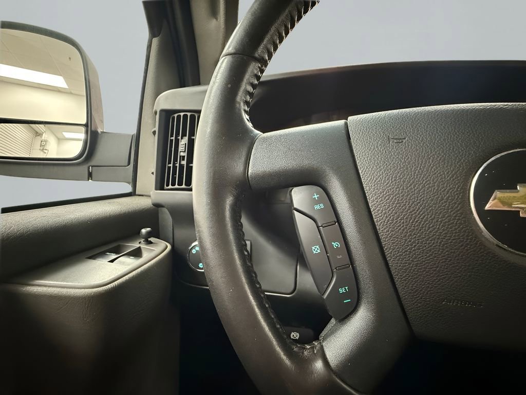 Used 2023 Chevrolet Express 3500 w/ Driver Convenience Package image 16