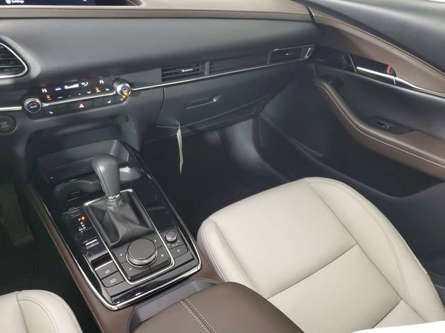 Used 2025 MAZDA CX-30 AWD 2.5 S w/ Premium Package image 17