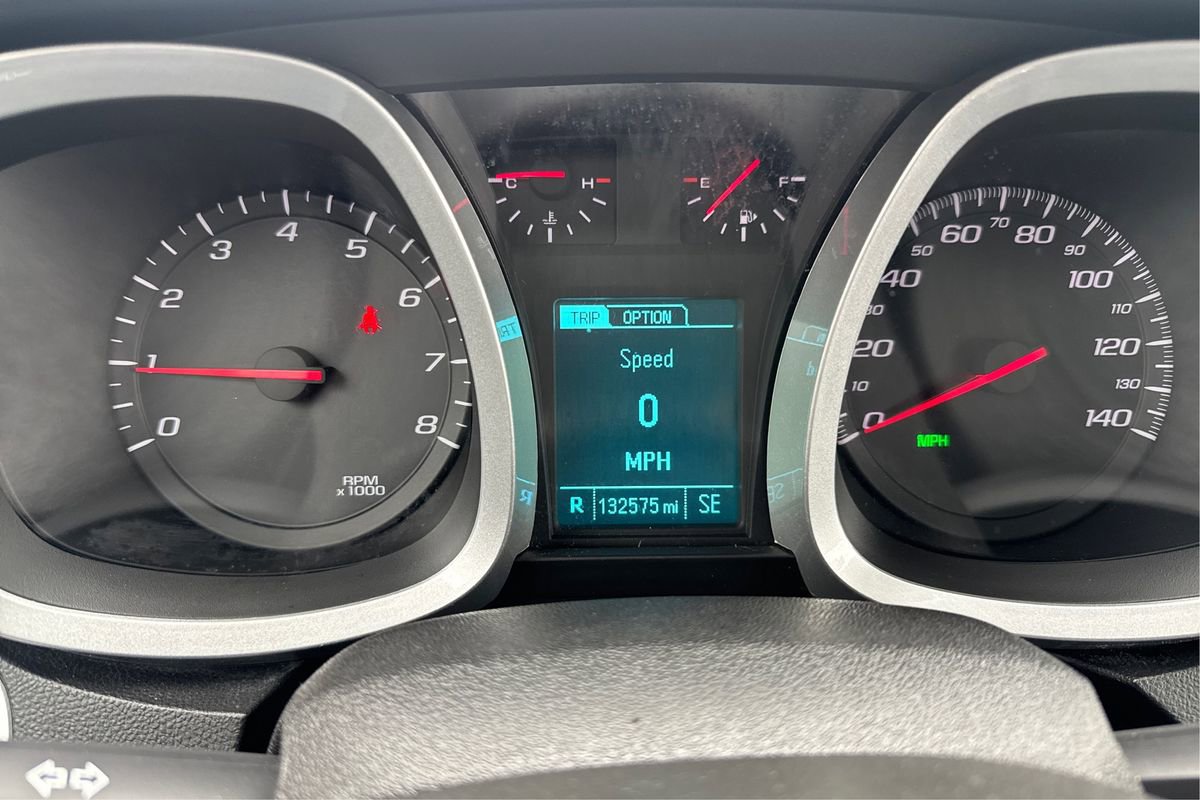 Used 2014 Chevrolet Equinox LS image 16