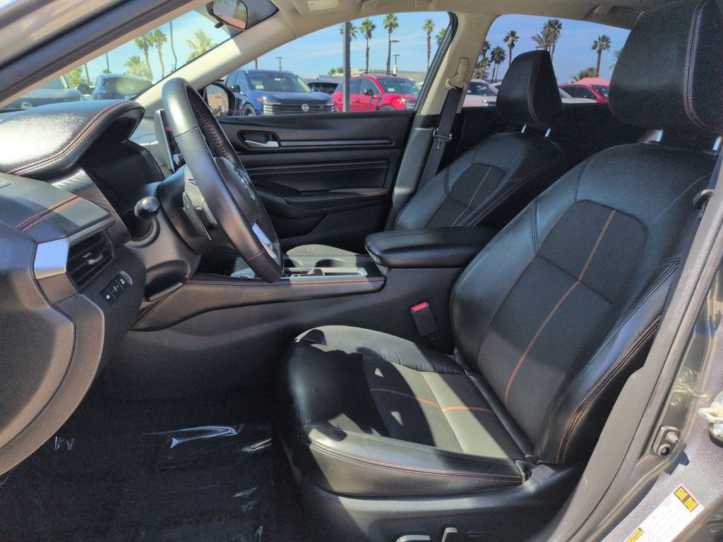 Used 2021 Nissan Altima 2.0 SR FWD image 13