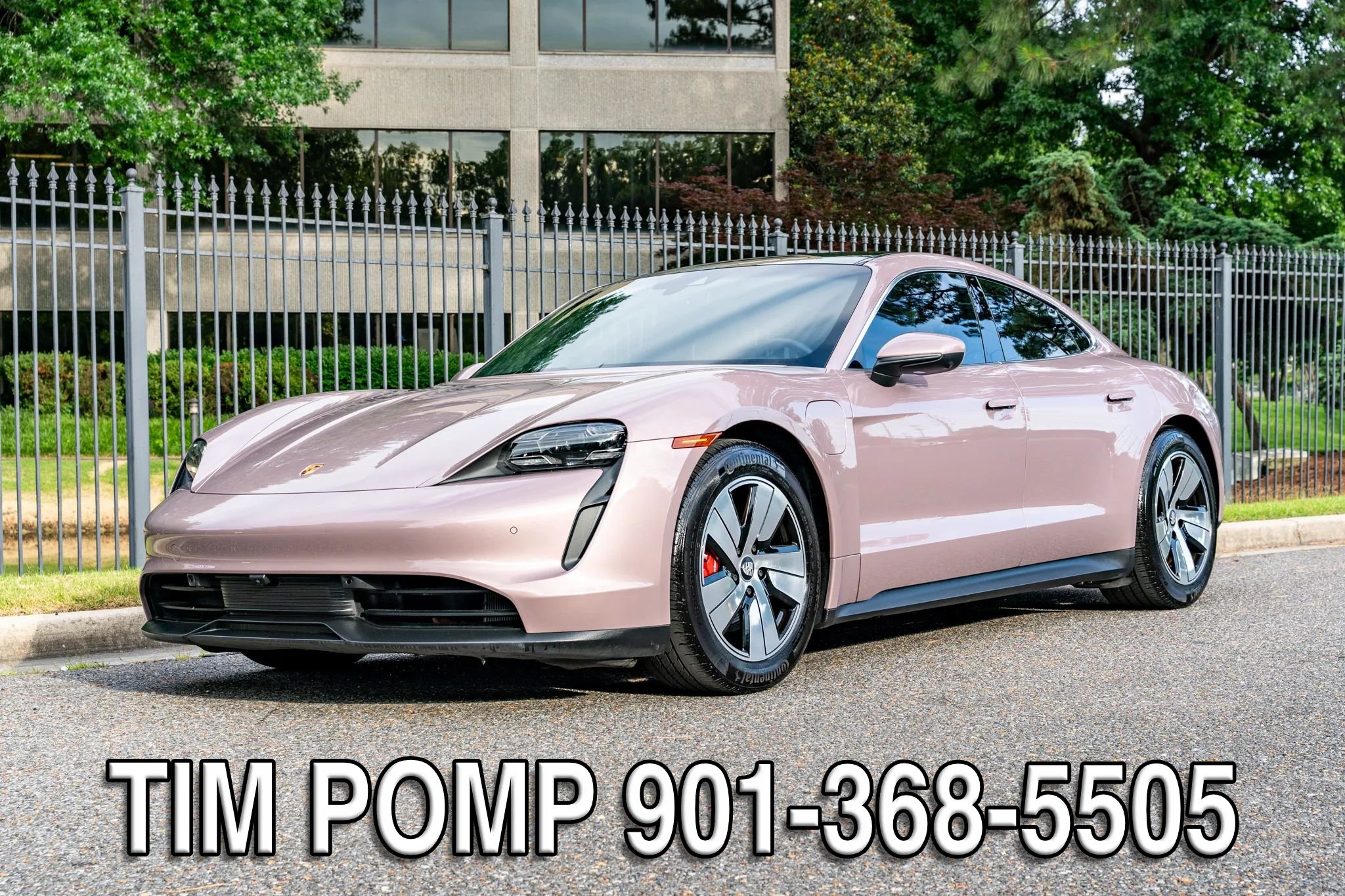 Used 2023 Porsche Taycan 4S AWD/4WD image 1