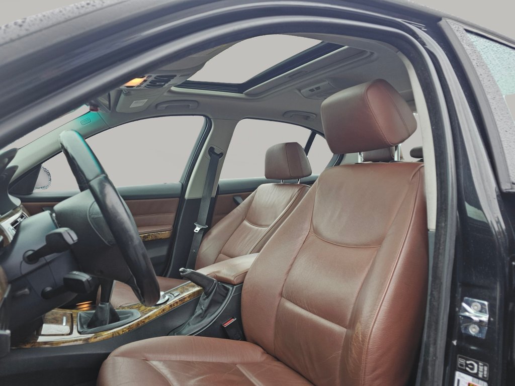 Used 2006 BMW 325xi Sedan AWD/4WD image 18