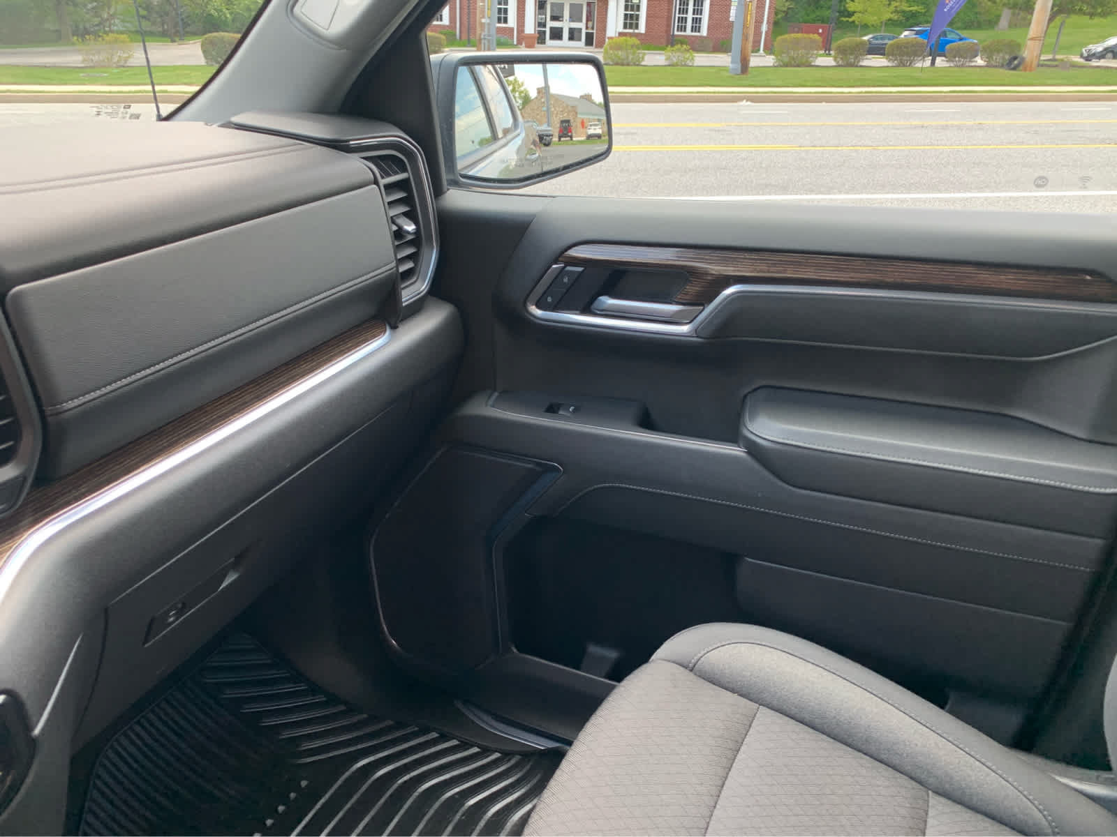 Certified 2025 GMC Sierra 1500 Elevation AWD/4WD image 21