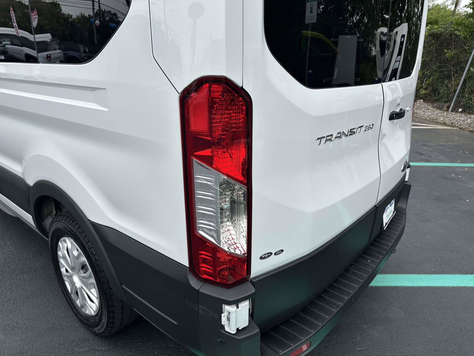 Used 2025 Ford Transit 350 XLT RWD image 10