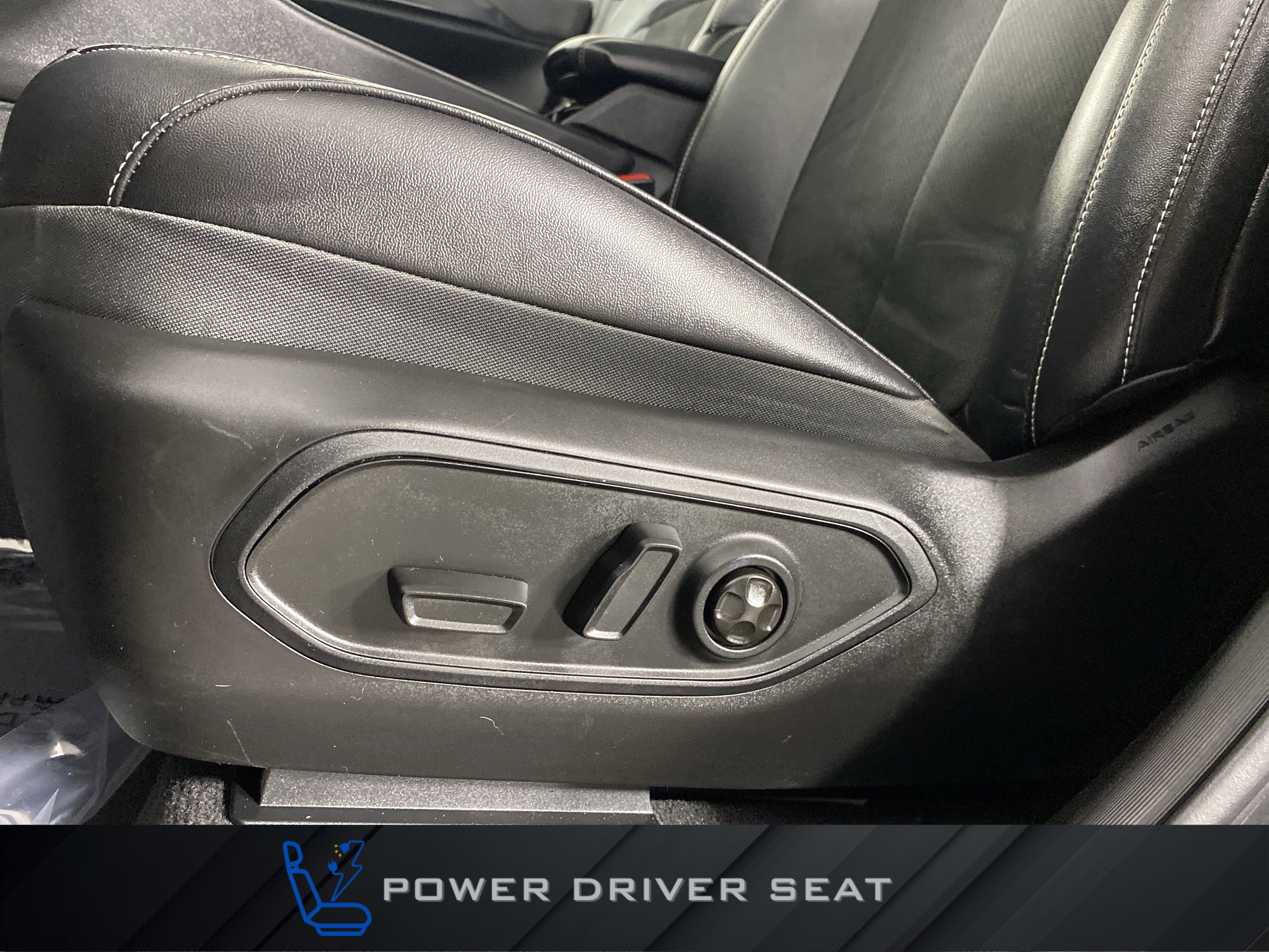 Used 2023 Jeep Grand Cherokee Altitude image 18