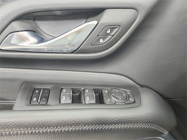 Used 2024 GMC Yukon Denali image 31