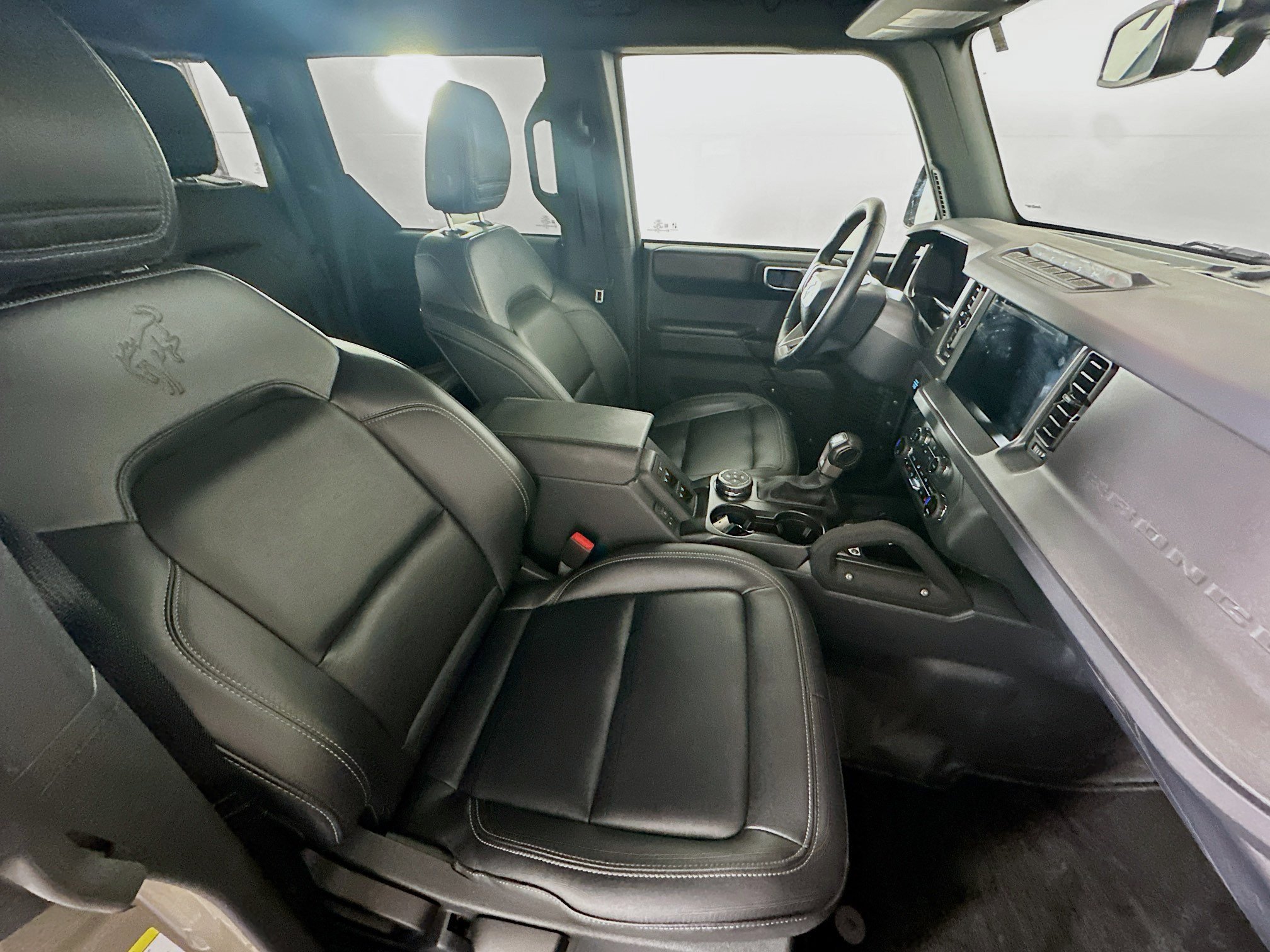 Used 2025 Ford Bronco Badlands AWD/4WD image 31