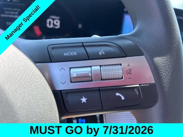 Used 2025 Hyundai Sonata SEL FWD image 19