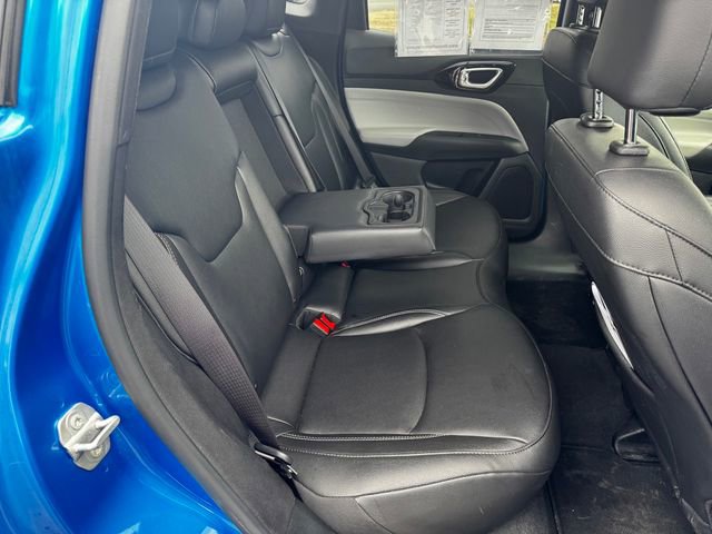 Certified 2025 Jeep Compass Limited image 17