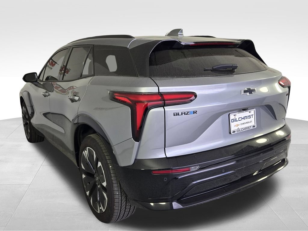 New 2025 Chevrolet Blazer EV RS FWD image 4