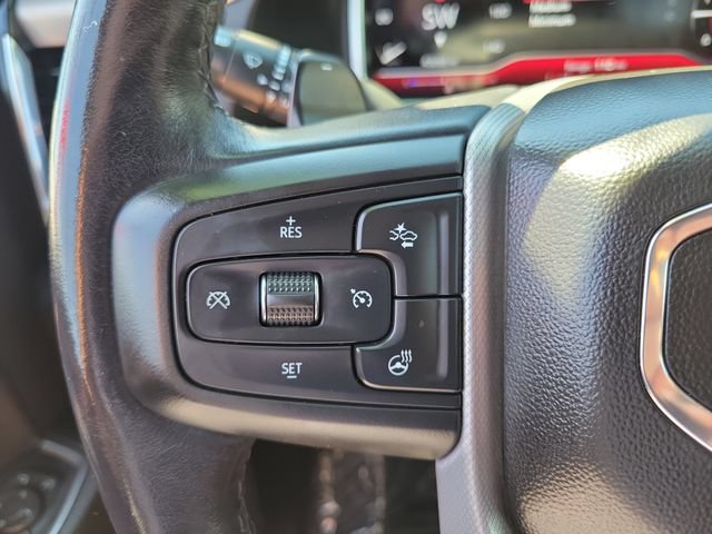 Used 2023 GMC Sierra 1500 Denali w/ Technology Package AWD/4WD image 5