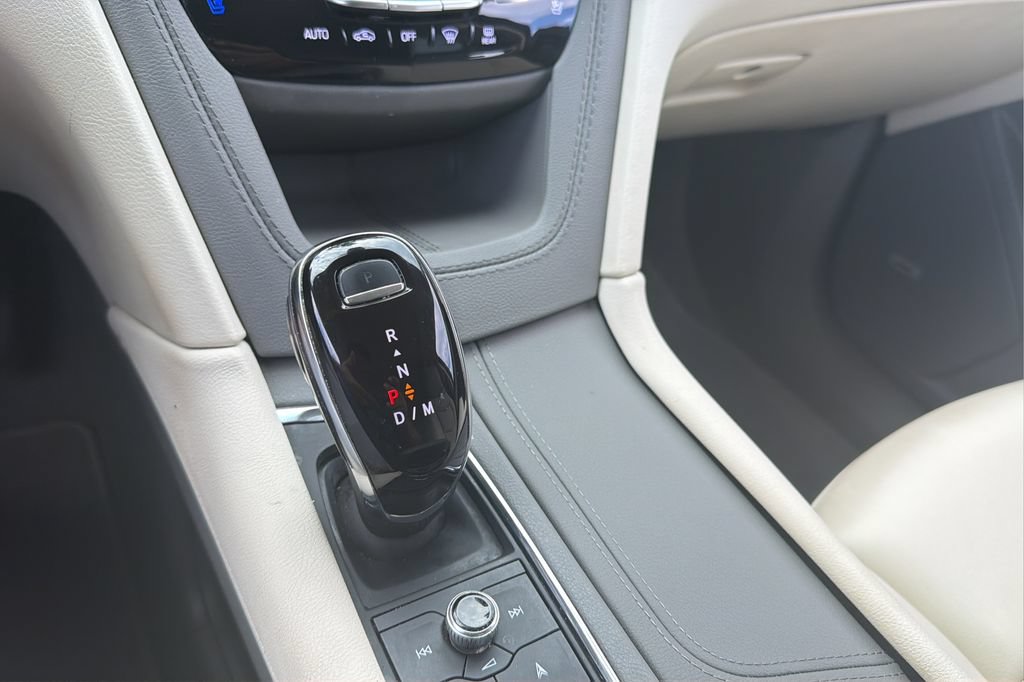 Certified 2024 Cadillac XT6 Premium Luxury w/ Technology Package FWD image 29