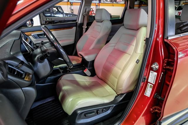 Used 2019 Honda CR-V Touring image 31