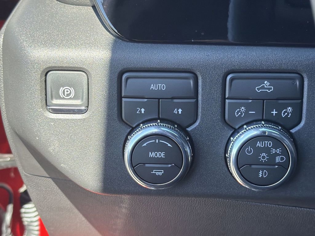 Used 2026 GMC Sierra 1500 Elevation image 18