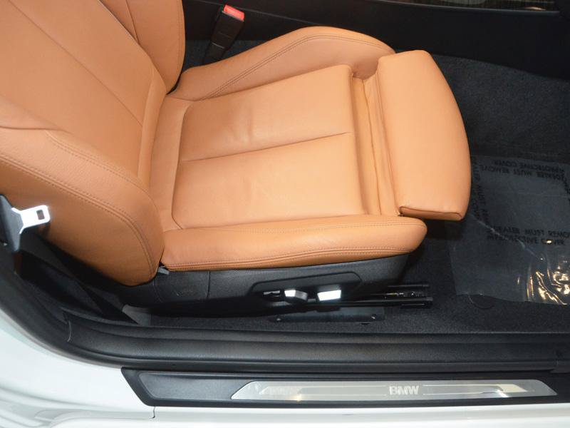 Used 2020 BMW 230i xDrive Convertible w/ Convenience Package AWD/4WD image 26