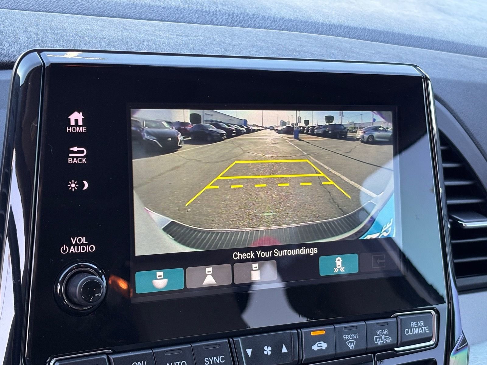 Certified 2023 Honda Odyssey Touring image 30