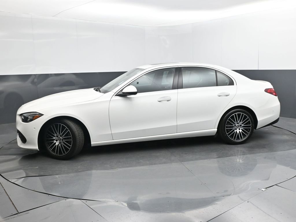 Used 2023 Mercedes-Benz C 300 Sedan image 2