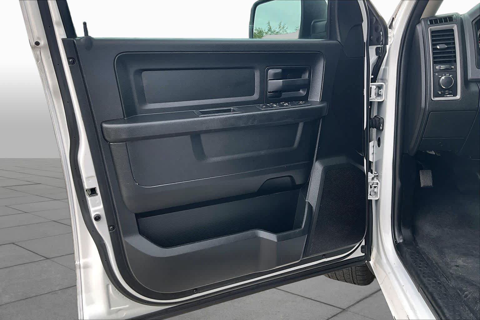Used 2019 RAM 1500 Tradesman RWD image 22