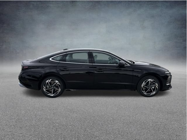New 2026 Hyundai Sonata SEL FWD image 10