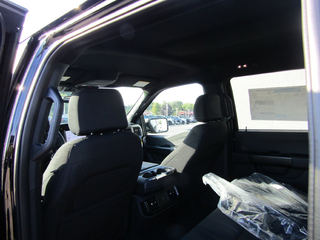 New 2026 Ford F150 STX w/ F-150 LOBO Package AWD/4WD image 26
