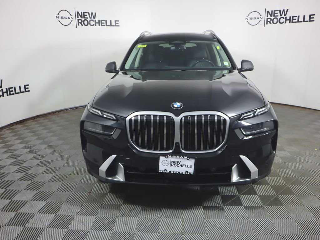 Used 2023 BMW X7 xDrive40i w/ Premium Package AWD/4WD image 2