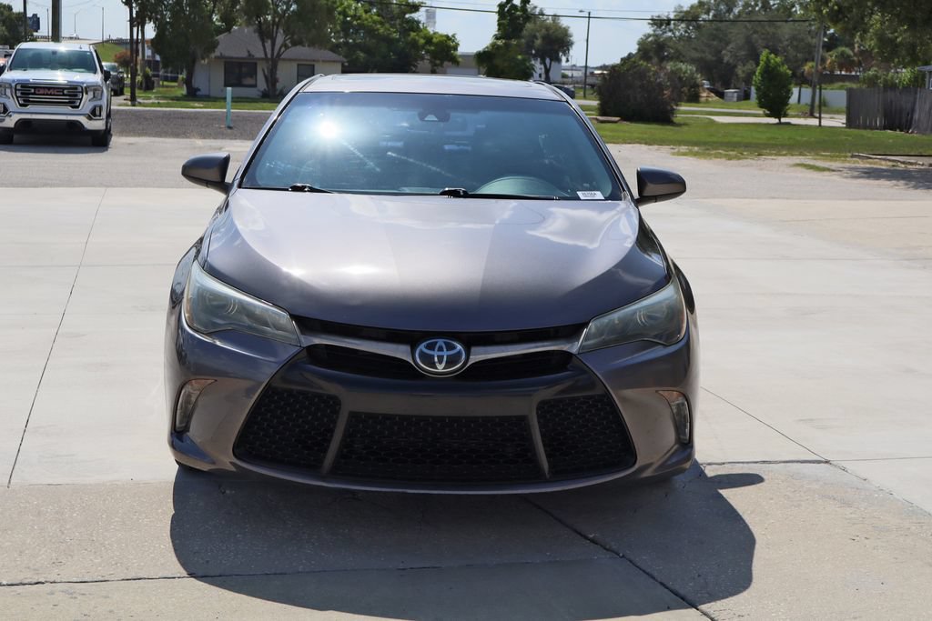 Used 2016 Toyota Camry XSE w/ Advanced Technology Package FWD image 4