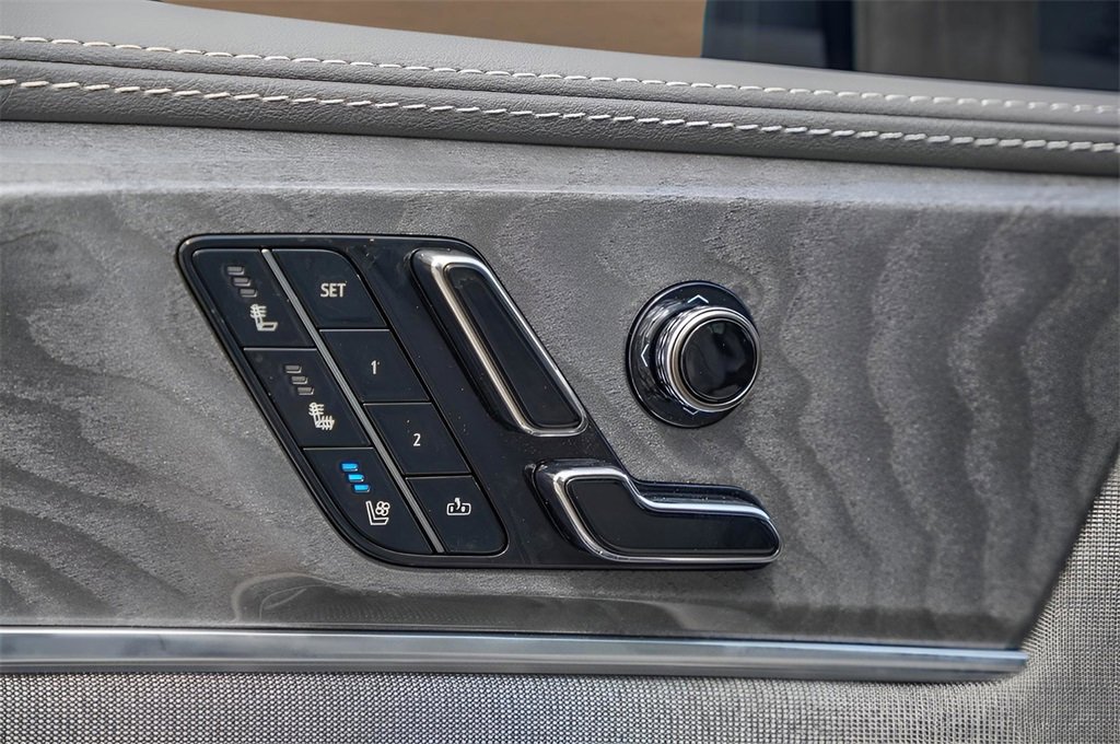 New 2026 Cadillac Escalade IQ Luxury 1 w/ LPO, Floor Liner Package image 18