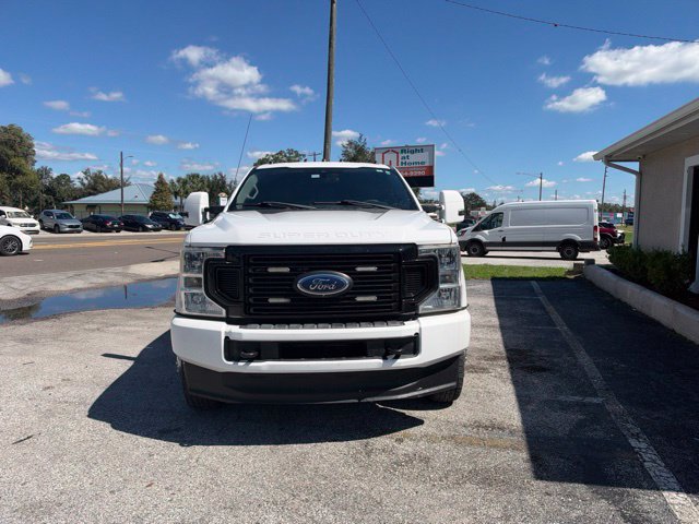 Used 2020 Ford F350 Lariat w/ Lariat Ultimate Package AWD/4WD image 2