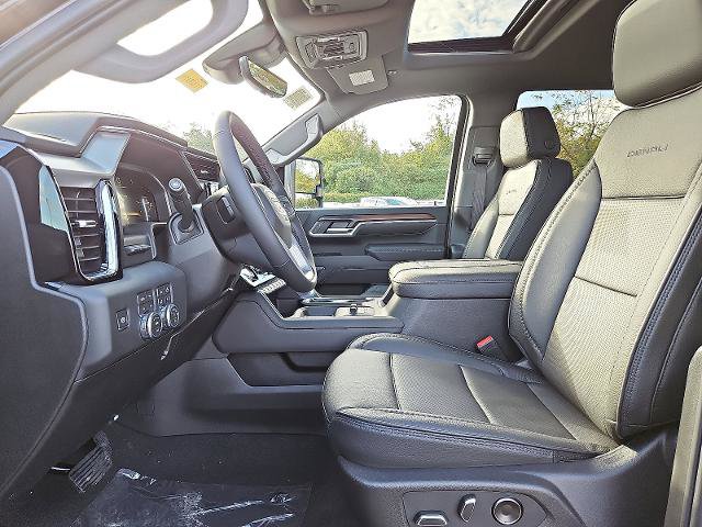 New 2026 GMC Sierra 2500 Denali w/ Denali Reserve Package image 10