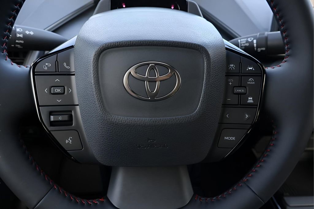 New 2026 Toyota Prius Plug-In Hybrid FWD image 18
