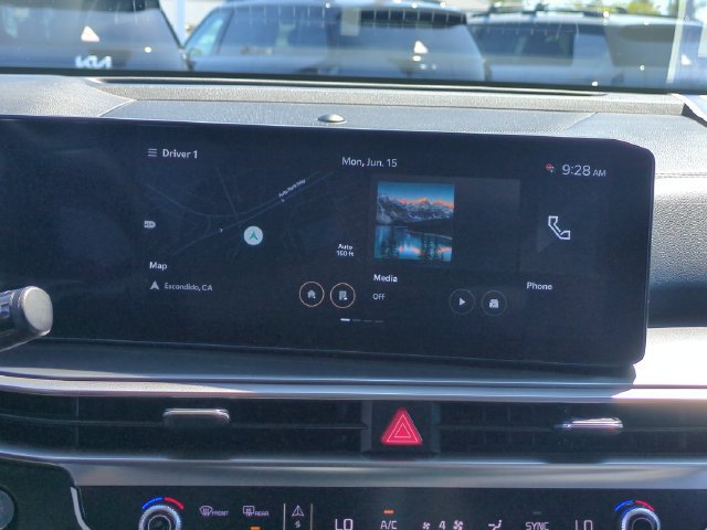 Used 2025 Kia Sorento EX w/ Panoramic Sunroof Package AWD/4WD image 21